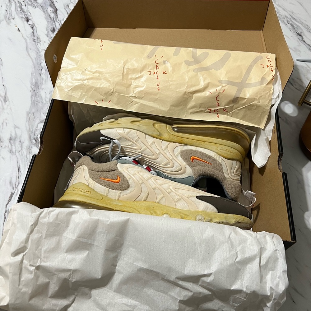 Nike air max 270 react ENG Travis Scott cactus trails